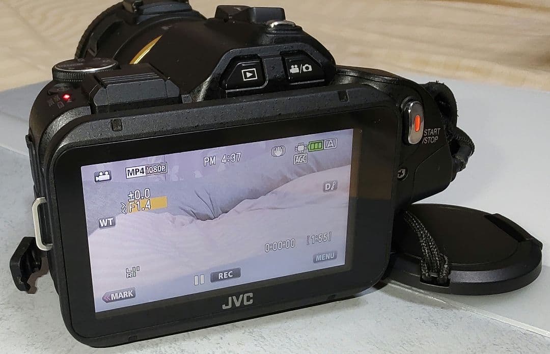 JVCビデオカメラ GC-YJ40 ヤマダ電機オリジナル