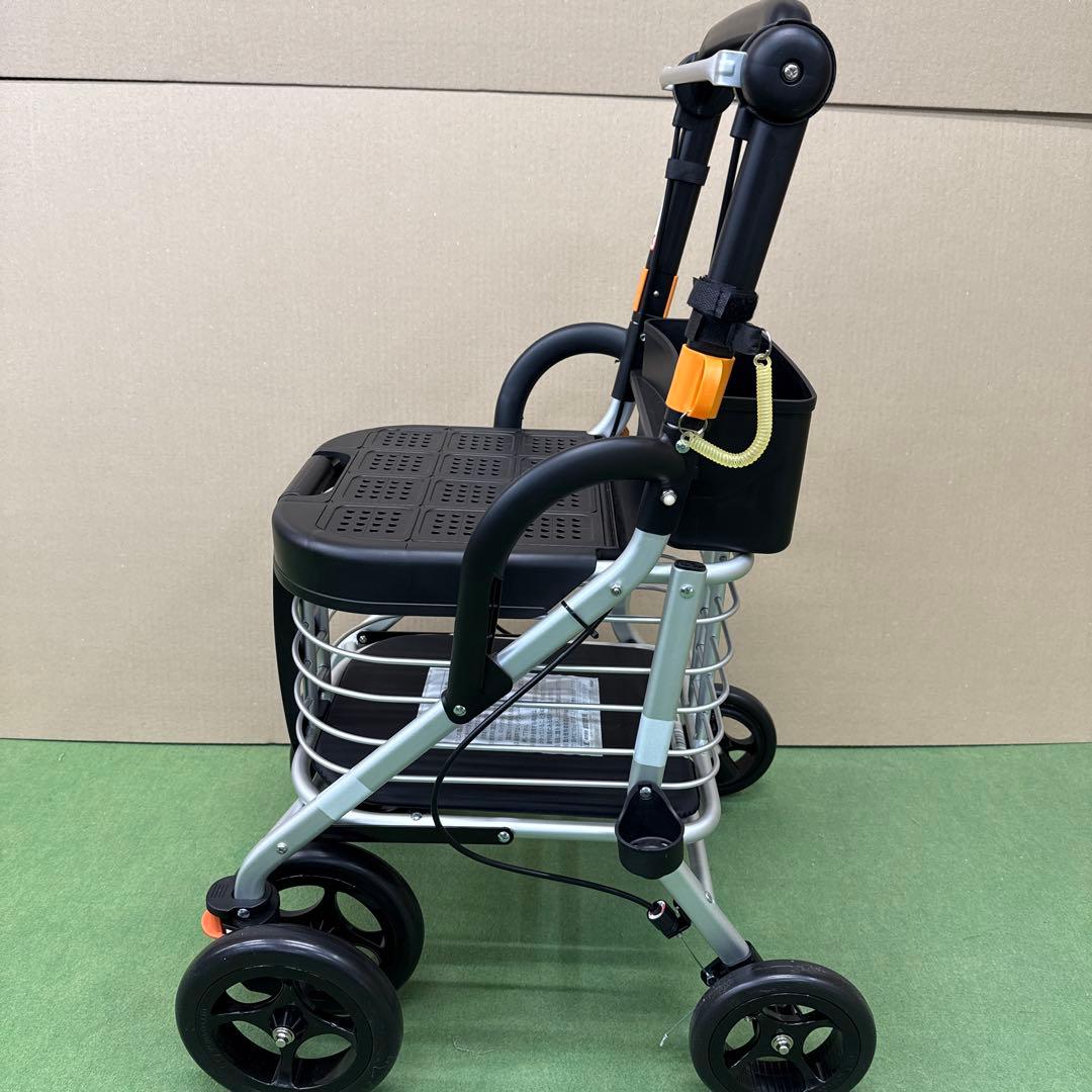 TacaoF 折りたたみシルバーカー ブラック/シルバー 早い者勝ちです