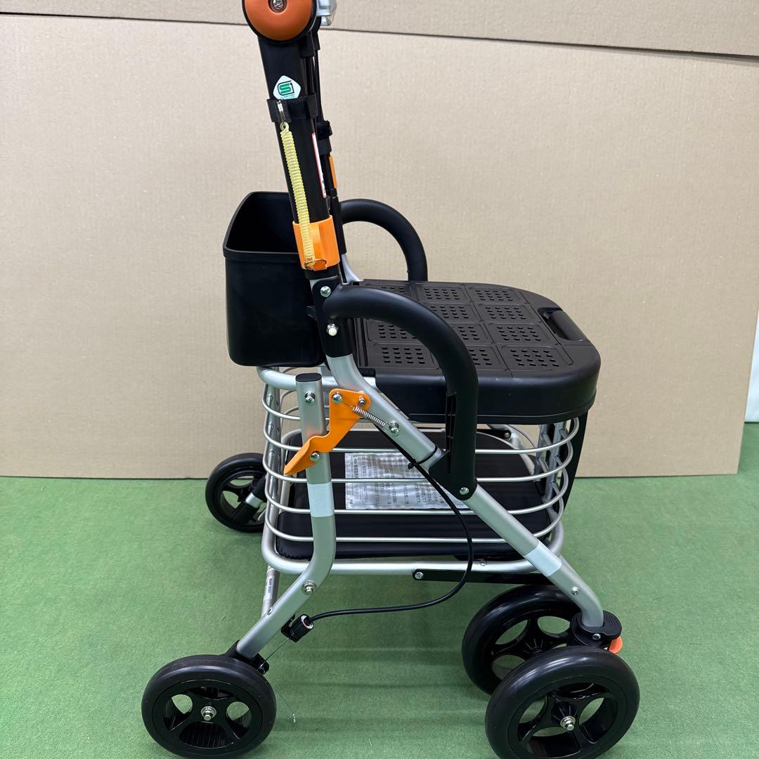 TacaoF 折りたたみシルバーカー ブラック/シルバー 早い者勝ちです