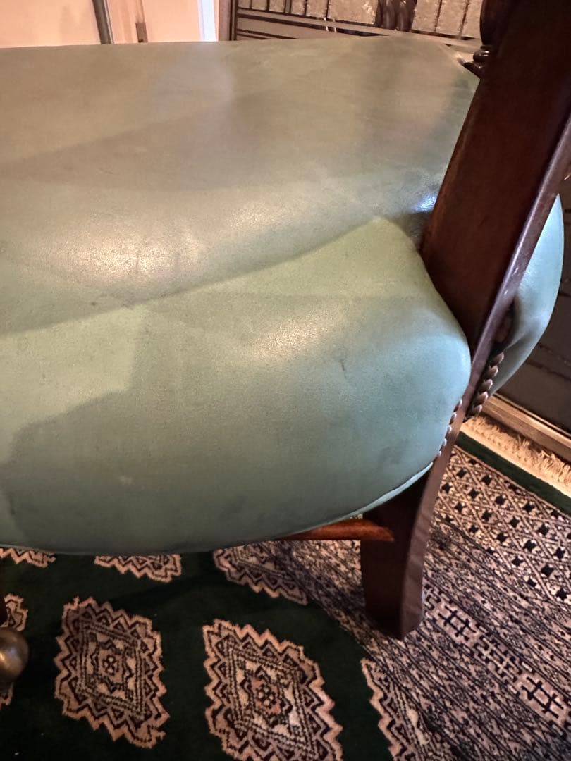 アメリカ製　レキシントン社　トラディショナルスタイル 本革 キャスターチェア