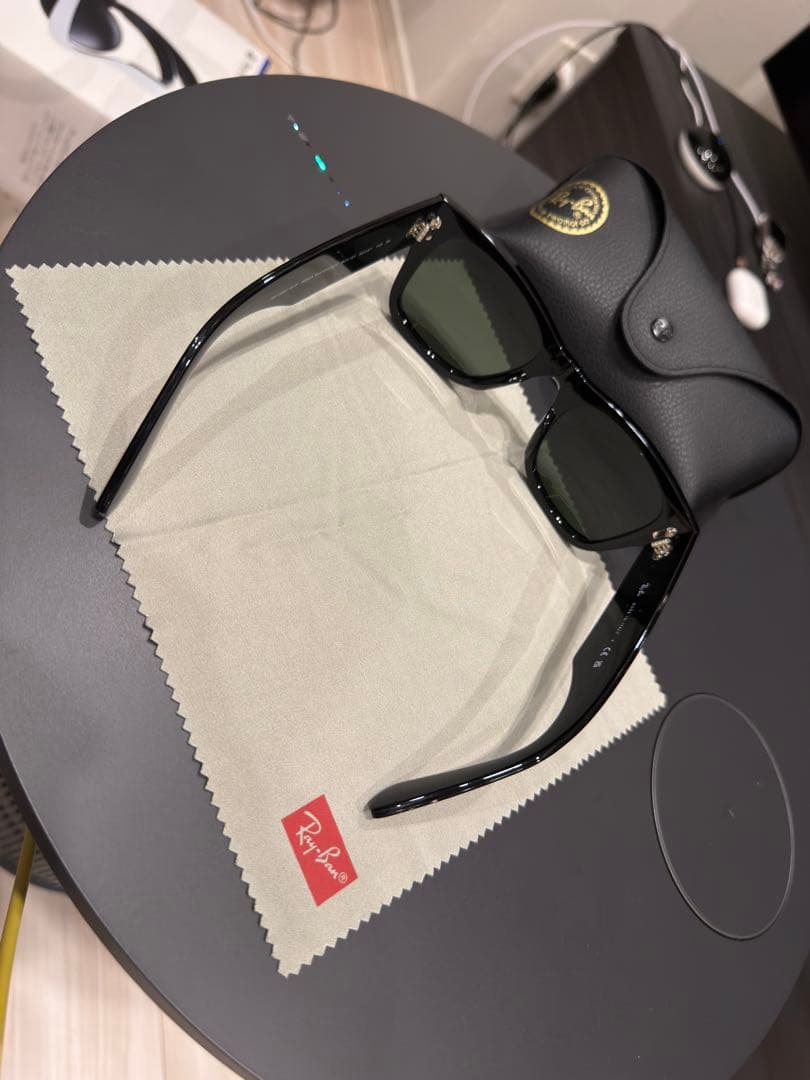 ザーボン Ray-Ban MEGA WAYFARER サングラス 2回使用