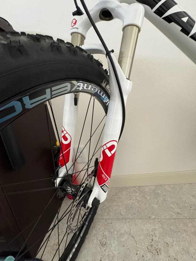 Giant XTC ADVANCED 3 カーボン MTB引取りに来られる方!