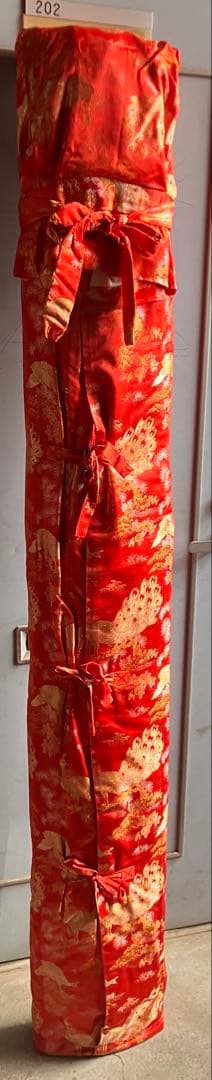 お琴 13弦 並甲、すだれ彫りです。一式揃ってます。