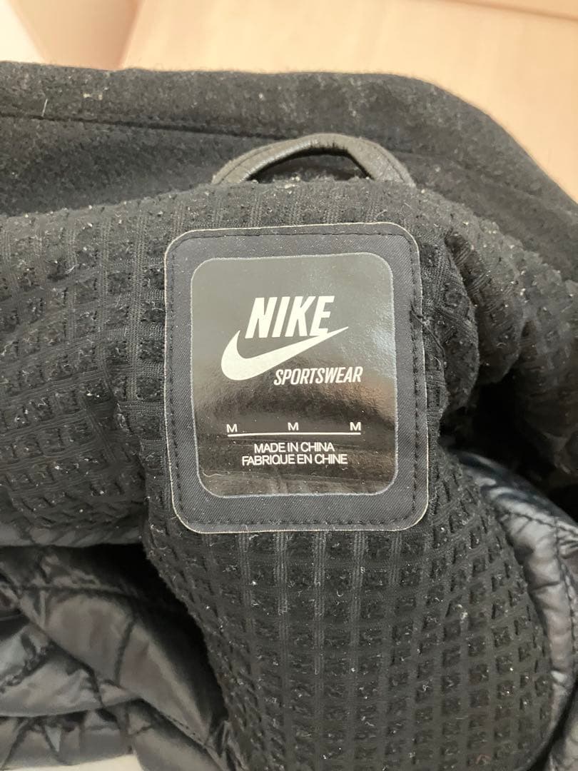 NIKE nsw ジャケット Pコート レザー スタジャン M ブラック