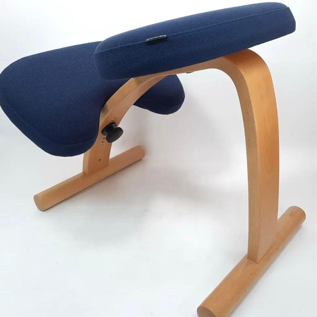 美品　サカモトハウス　バランスイージー　チェア　ネイビー　姿勢矯正チェア