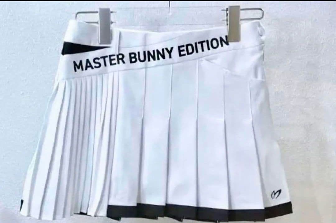 【sakura】MASTERBUNNYEDITION プリーツ