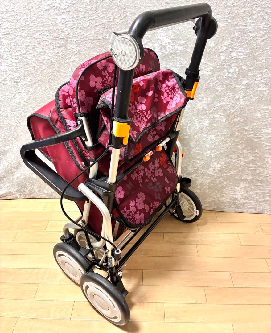 幸和製作所 座れるシルバーカー レコルティST10 ショッピングカー 手押し車