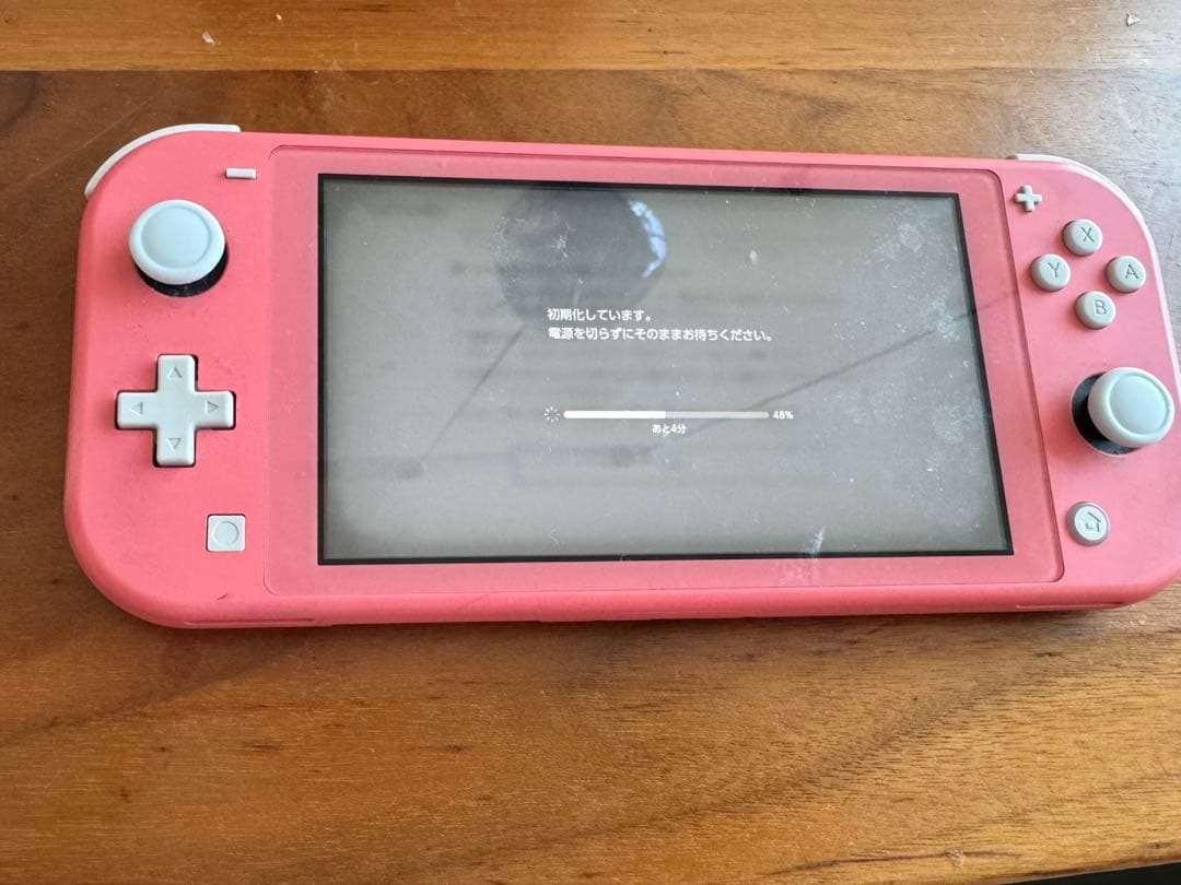 Nintendo Switch LITE コーラル　本体