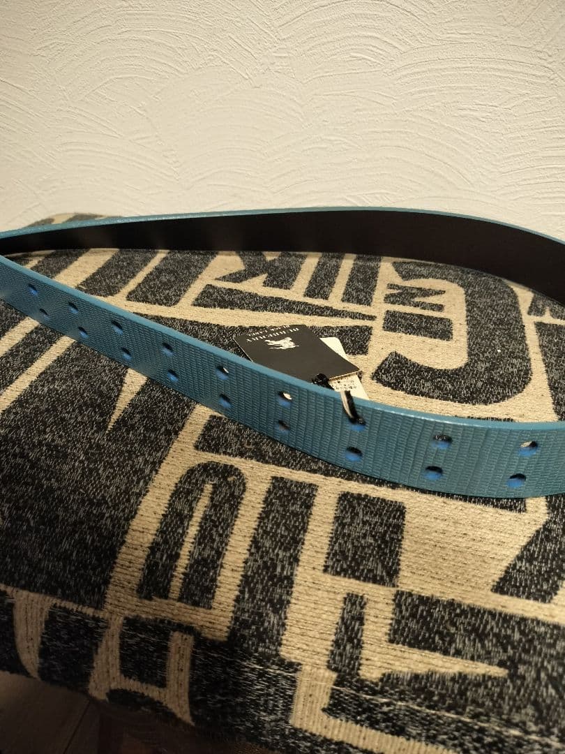 バーバリーブラックレーベル ベルト 水色