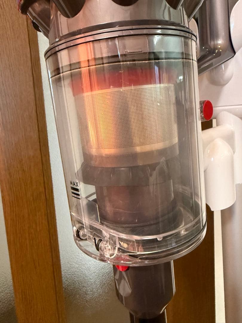 期間限定値下げ中 V12 ダイソン dyson コードレス掃除機 分解清掃済み③