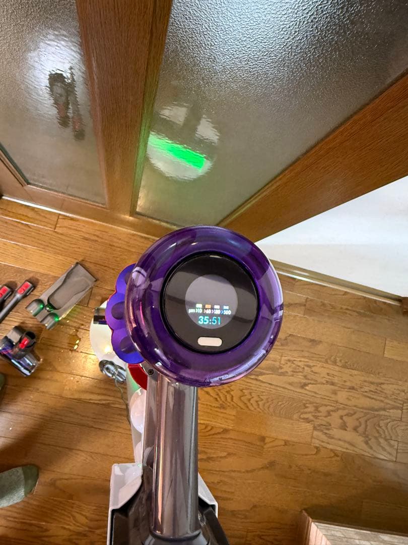期間限定値下げ中 V12 ダイソン dyson コードレス掃除機 分解清掃済み③