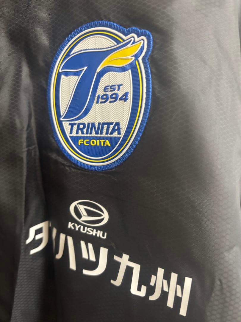 選手支給品　大分トリニータウインドブレーカーセットアップ