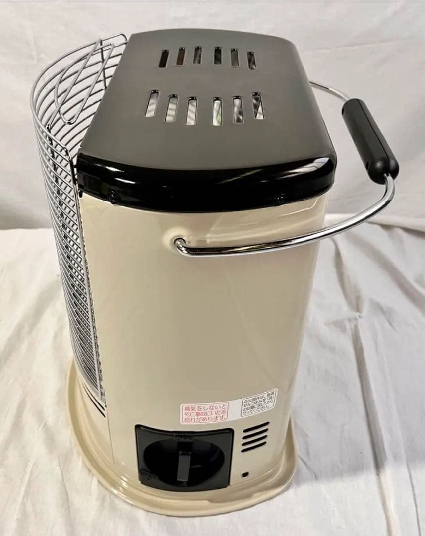 ③ 【新品】イワタニ カセットガスストーブ デカ暖II CB-STV-DKD2