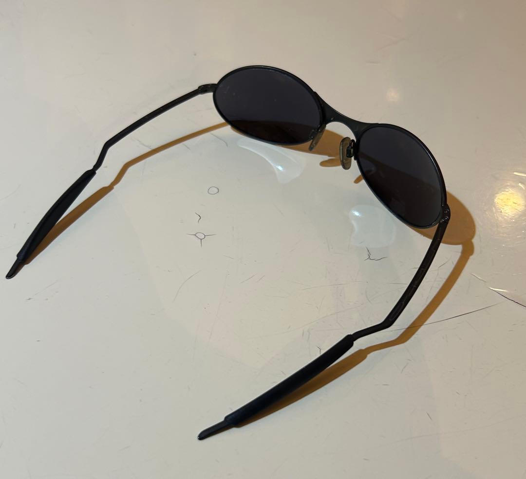 Oakley E-Wire（オークリー イーワイヤー）サングラス