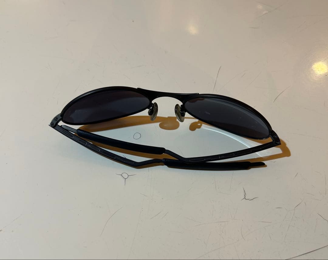 Oakley E-Wire（オークリー イーワイヤー）サングラス