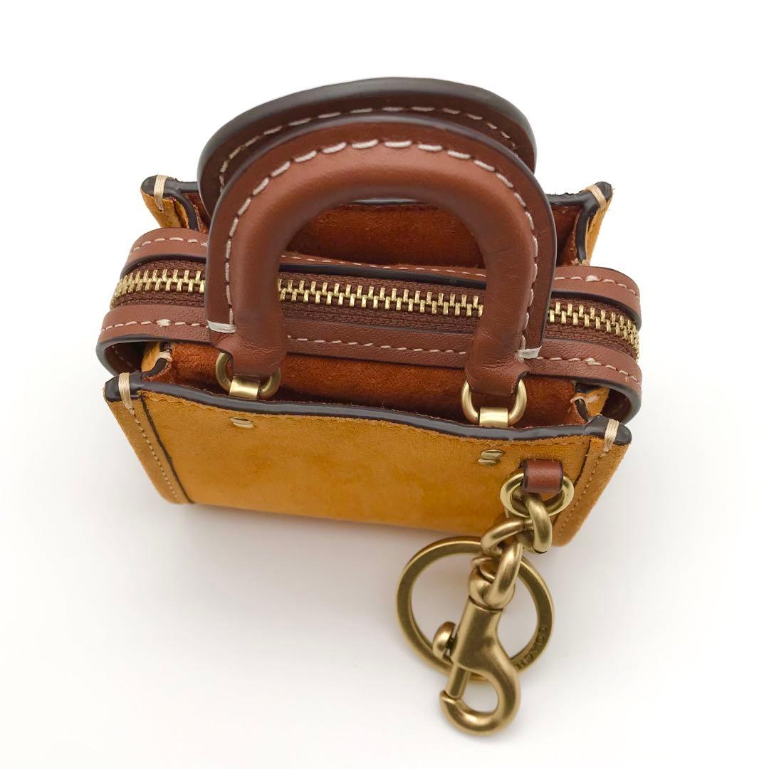 COACH チャーム ☆大人気☆ ミニ ローグ バッグ チャーム パパイヤ