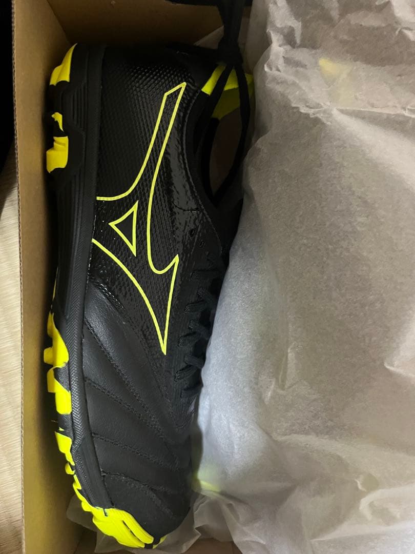 モレリア NEO SALA β JAPAN TF ブラック×セーフティイエロー