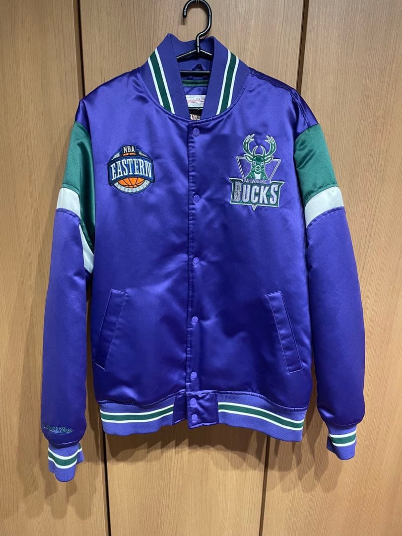 チキンミッシェル＆ネス　ミルウォーキーバックススタジャン