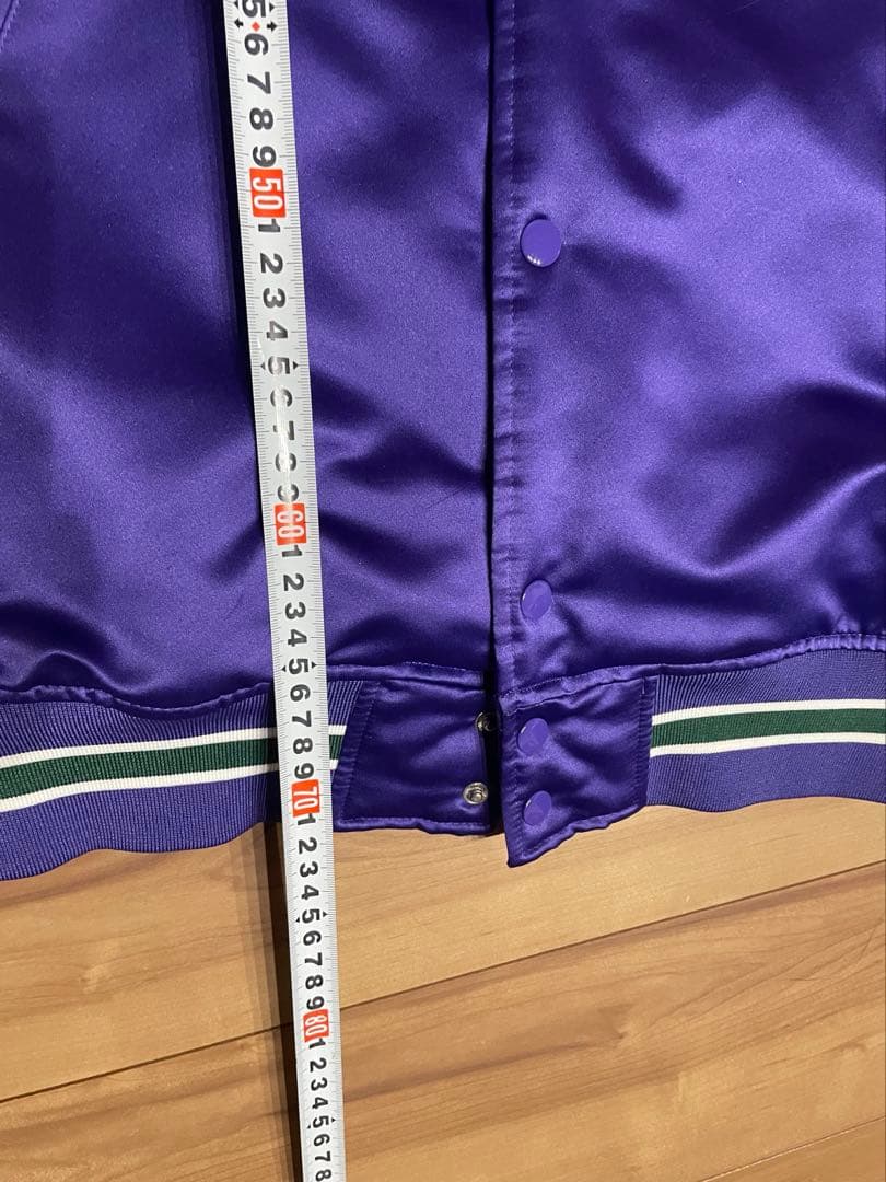 チキンミッシェル＆ネス　ミルウォーキーバックススタジャン