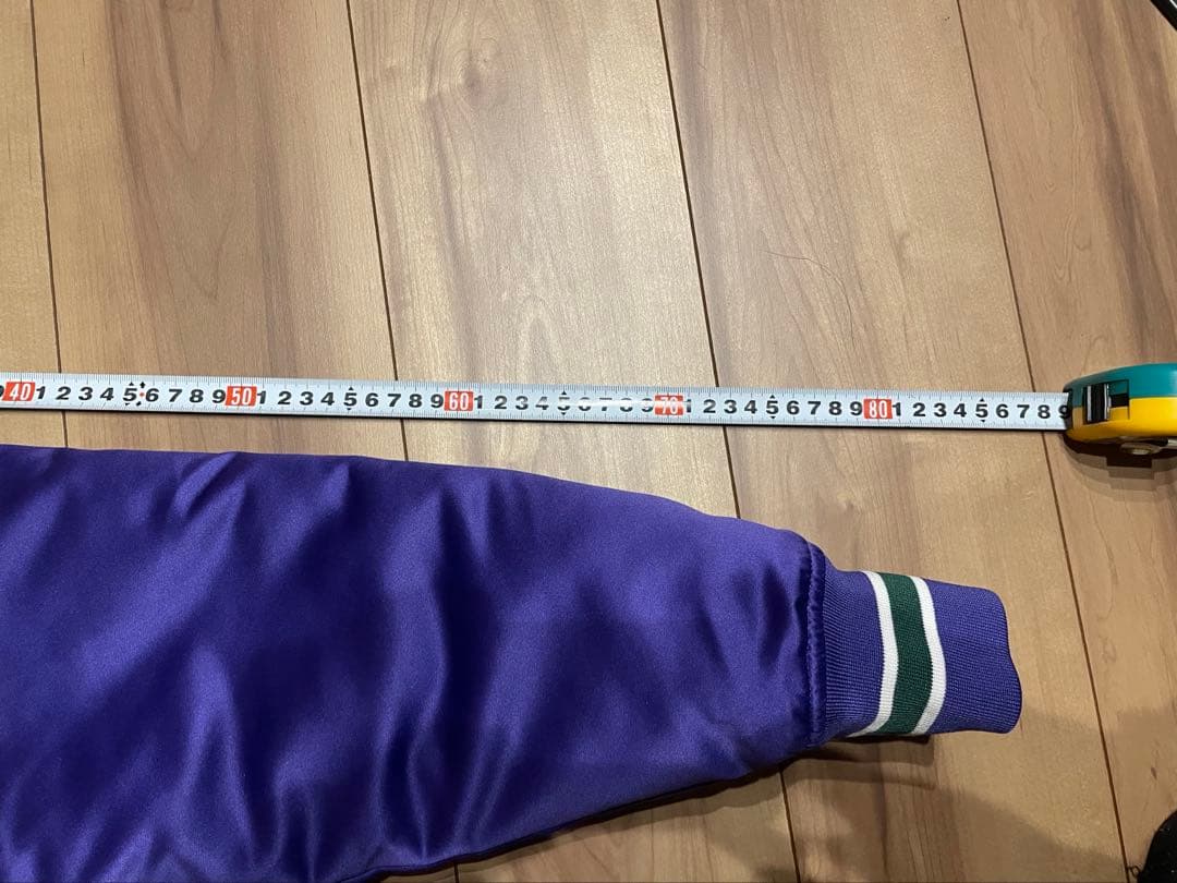 チキンミッシェル＆ネス　ミルウォーキーバックススタジャン