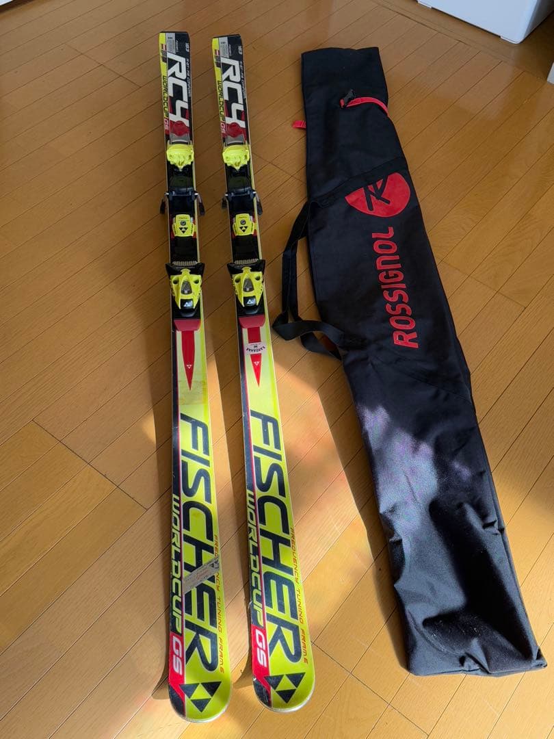 Fischer RC4 Worldcup GS スキー板 ・ スキー用バッグ