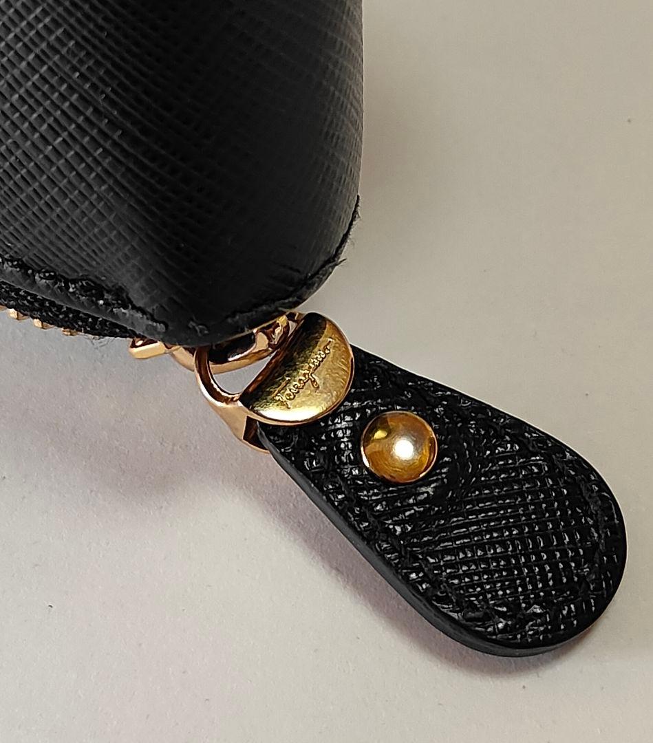 【美品!!】フェラガモ ヴァラリボン 黒ブラック 長財布 L字ファスナー