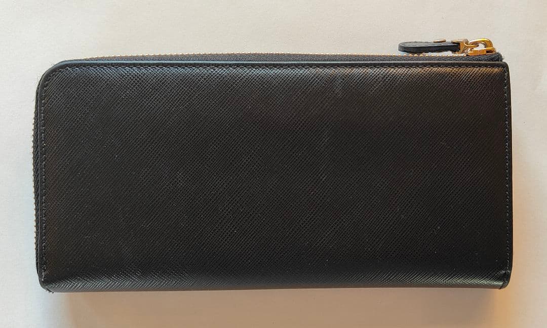 【美品!!】フェラガモ ヴァラリボン 黒ブラック 長財布 L字ファスナー