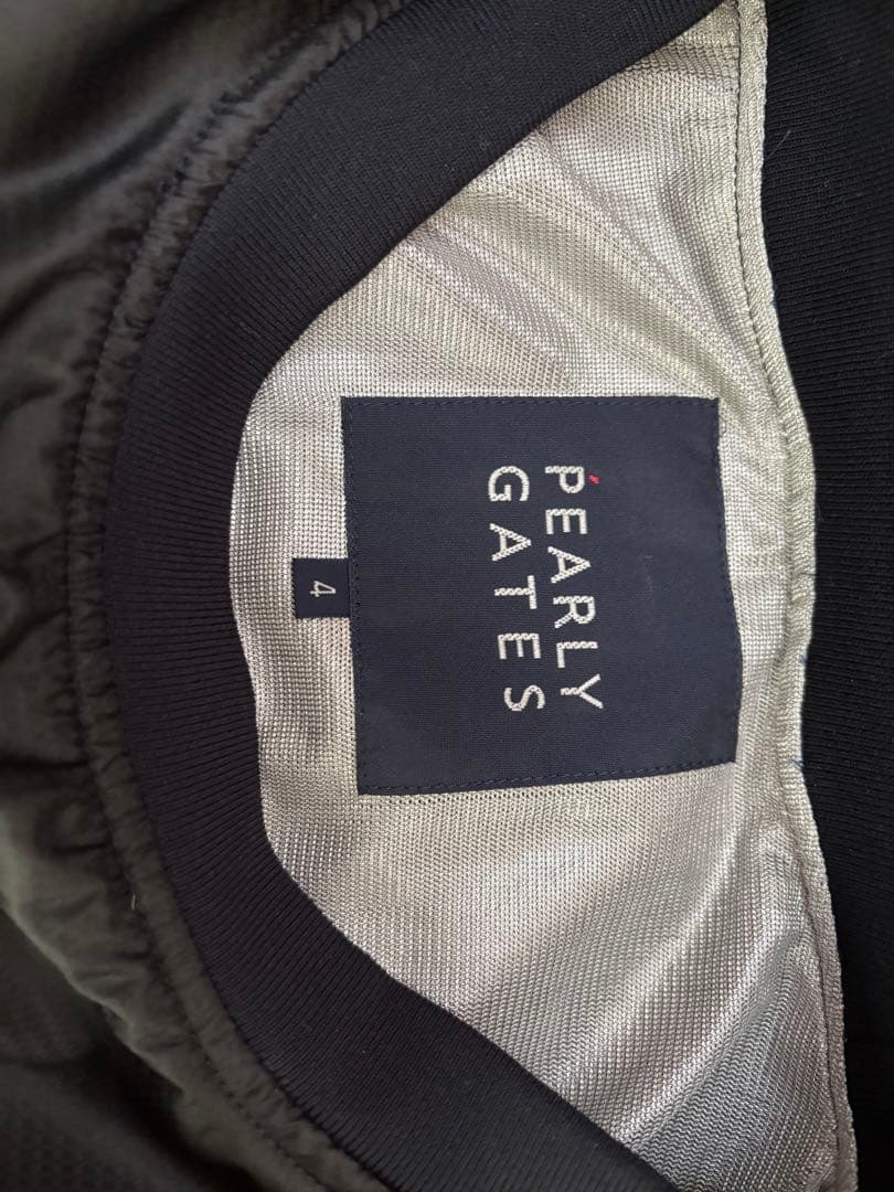 PEARLY GATES 黒ぽいネイビー　ジャケット 89