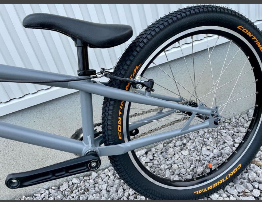 ツバグラ　trmozu 24インチ グレー再塗装