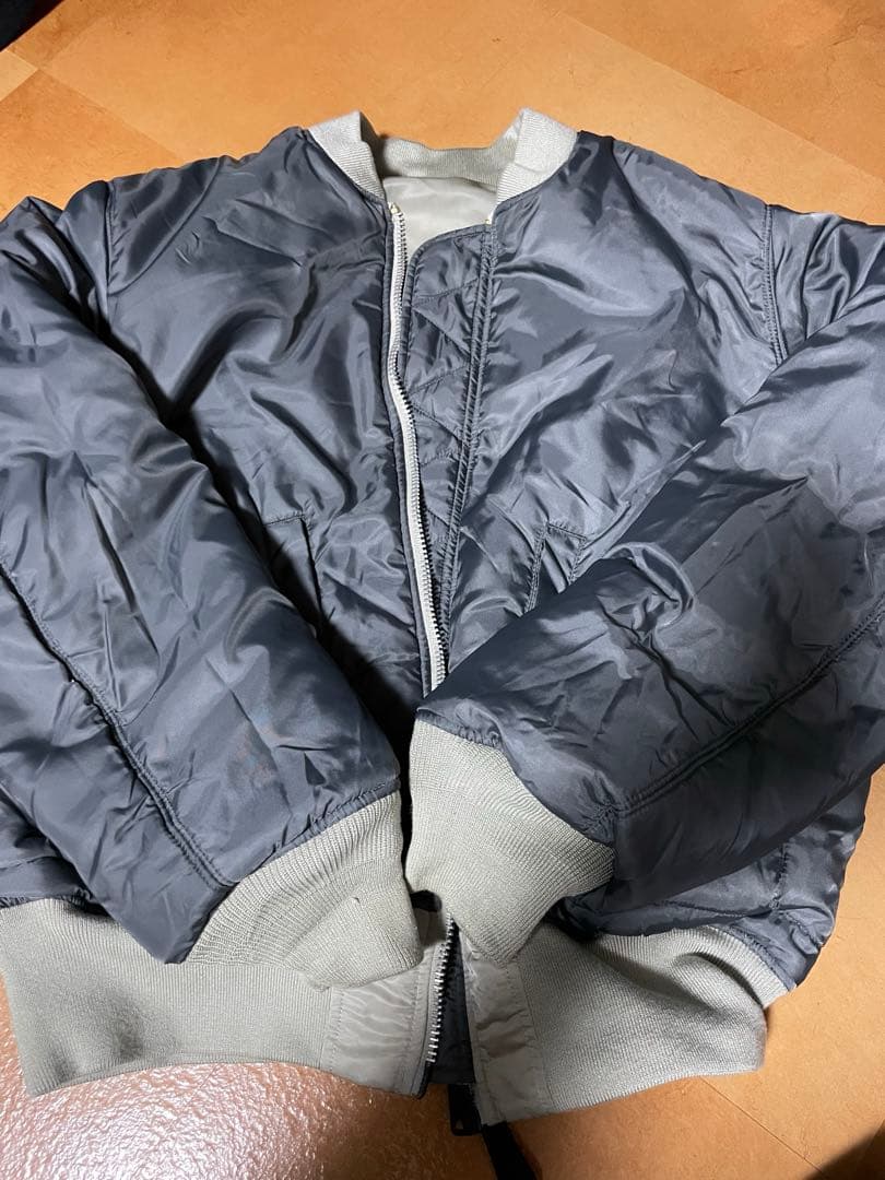 ALPHA MA-1 フライトジャケット シルバー