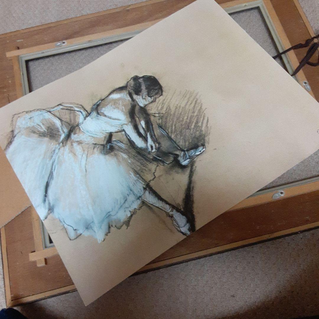 エドガー・ドガの靴下をなおす踊り子/布キャンバス高級複製名絵画