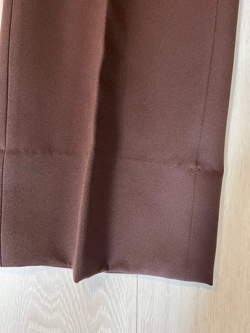 NEAT ブラウン プリーツスラックス