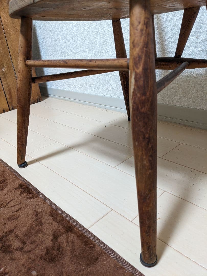 イギリスアンティーク　アーコール社　スクールチェア　いいね多数　早い物勝ち商品