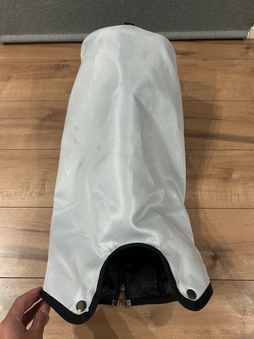 TaylorMade トゥルーライト　ゴルフバッグ