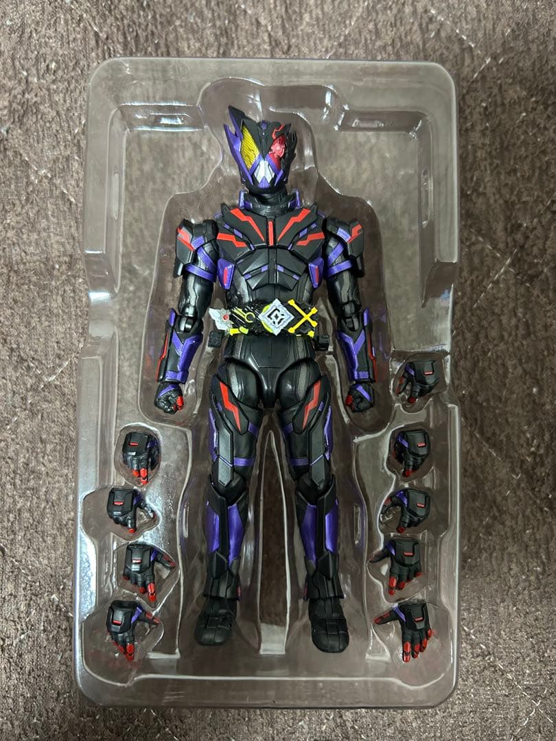 S.H.Figuarts フィギュアーツ 仮面ライダー滅 アークスコーピオン