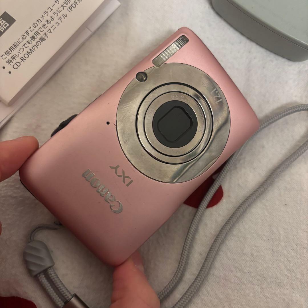 Canon デジカメ　ピンク　IXY200F 充電器付き　セット
