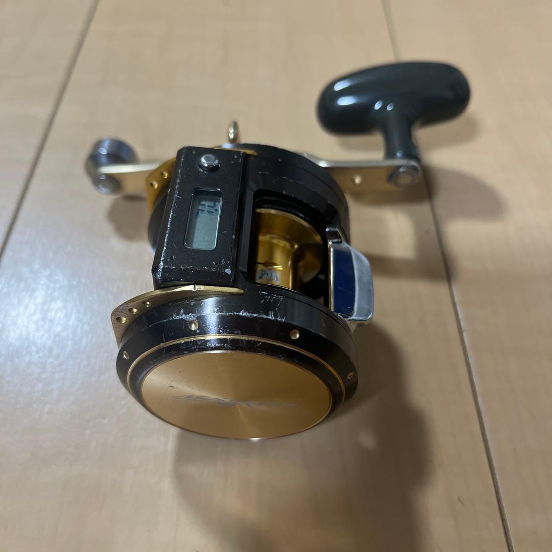 ダイワ ミリオネアICV 100R