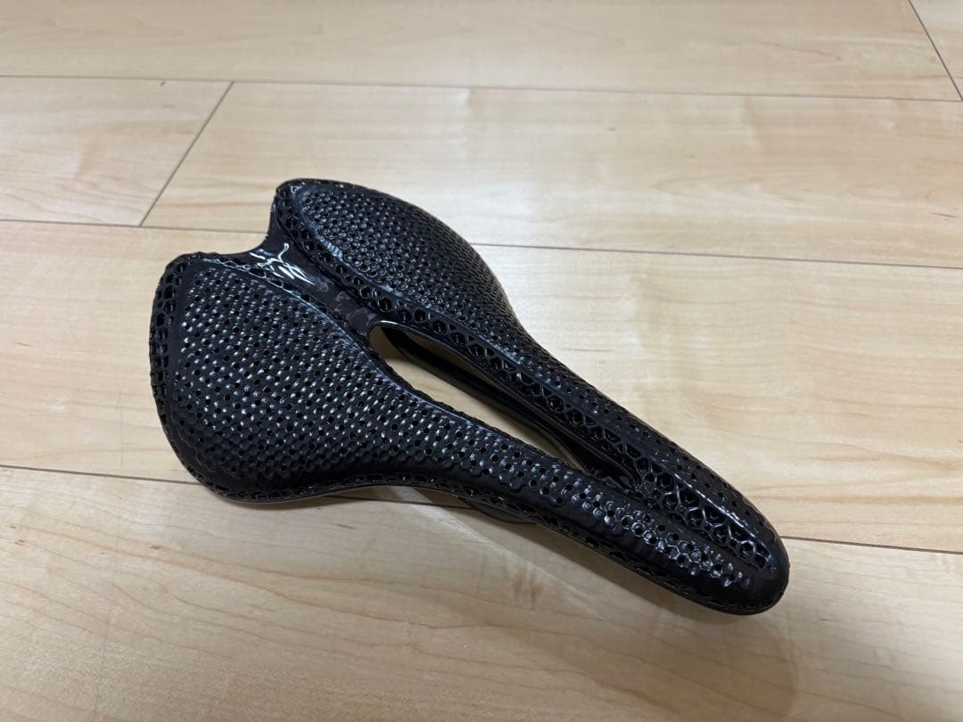 3Dプリントサドル ELVES エアロダイナミックサドル ブラック