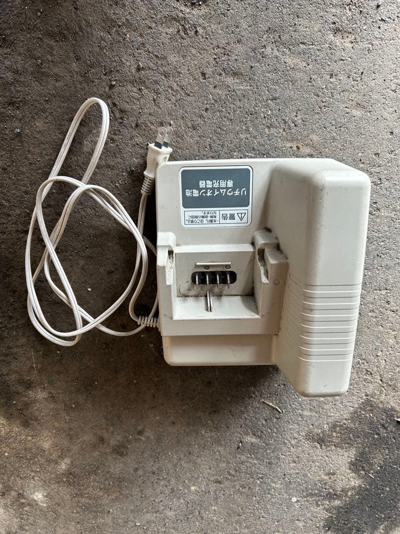 【送料込】ブリヂストン 電動アシスタベーシック自転車 グレー