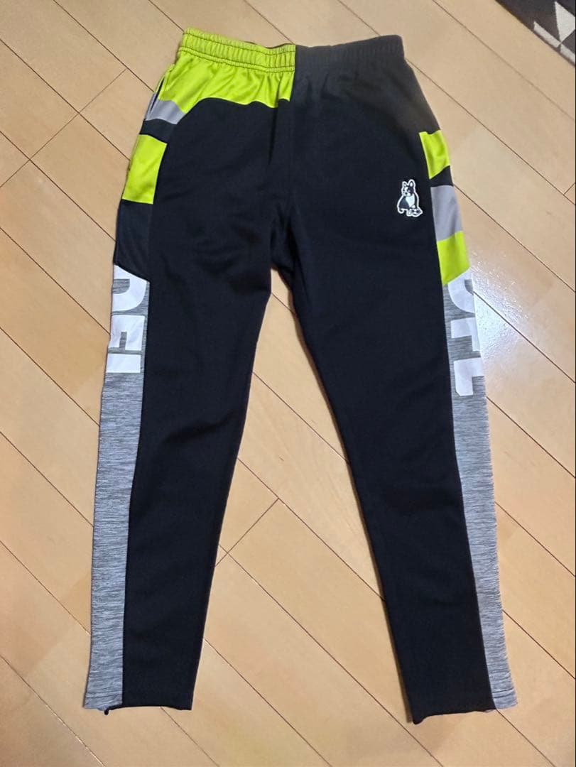 横浜FC 支給品　トレーニングウェア上下セット