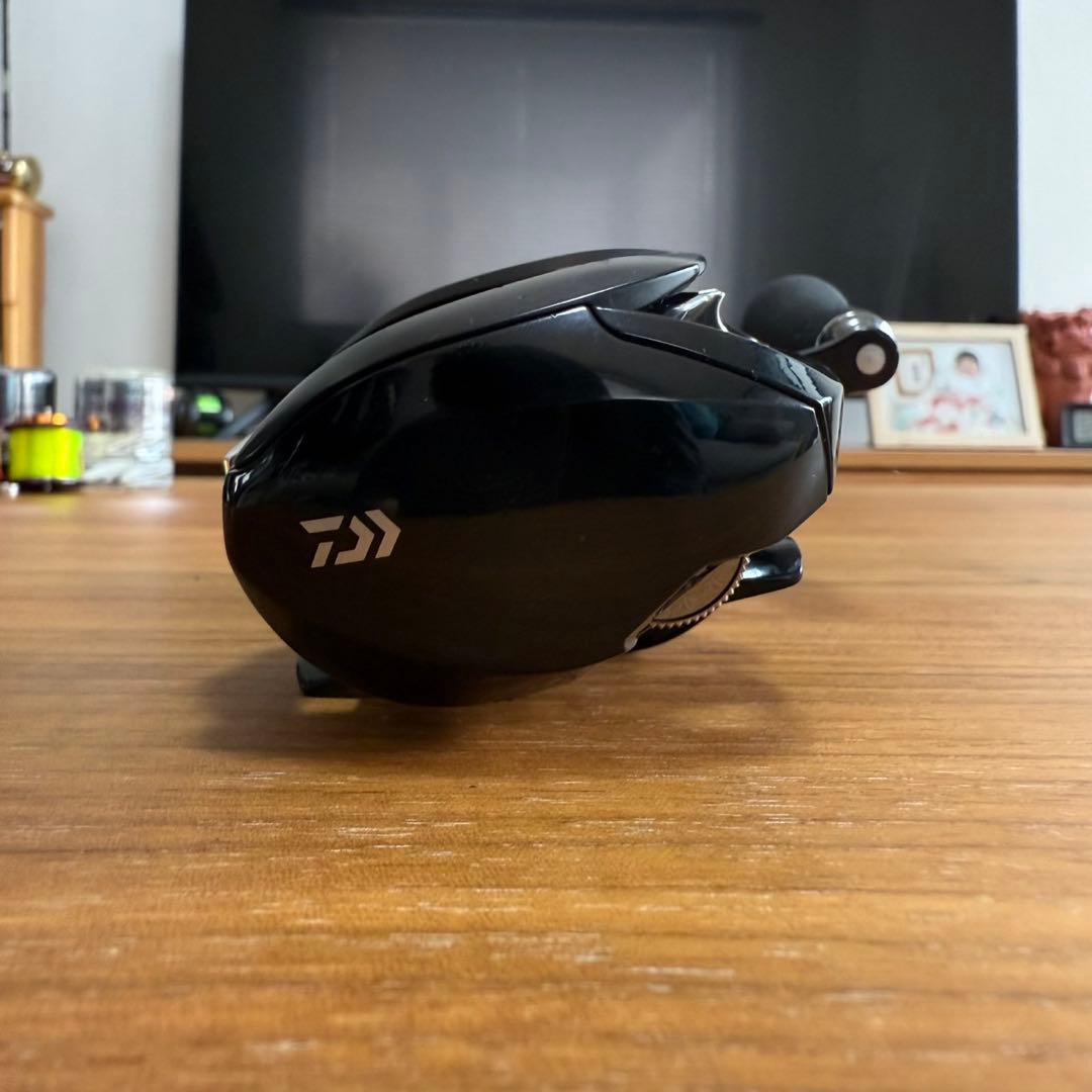 ZILLION TW HD 1000H L ベイトリール