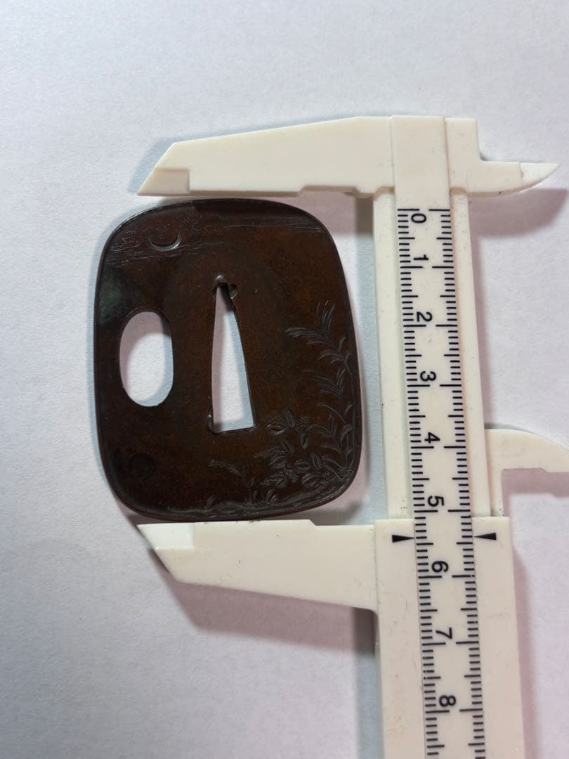 鐔鍔つば 色金 片切り彫 見事 短刀鐔 江戸時代