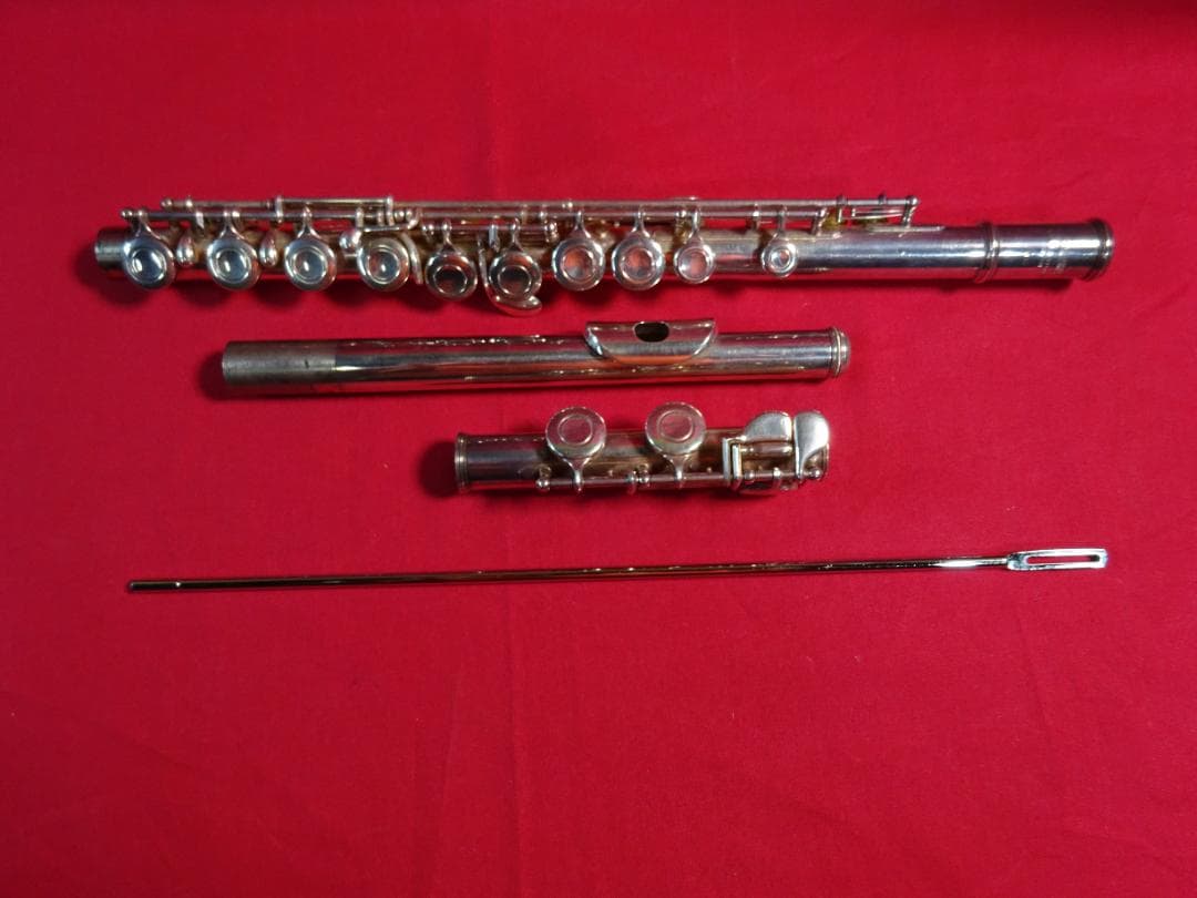 ゆ*ぃ様 YAMAHA　フルート YFL－211S ハードケース付き　現状品