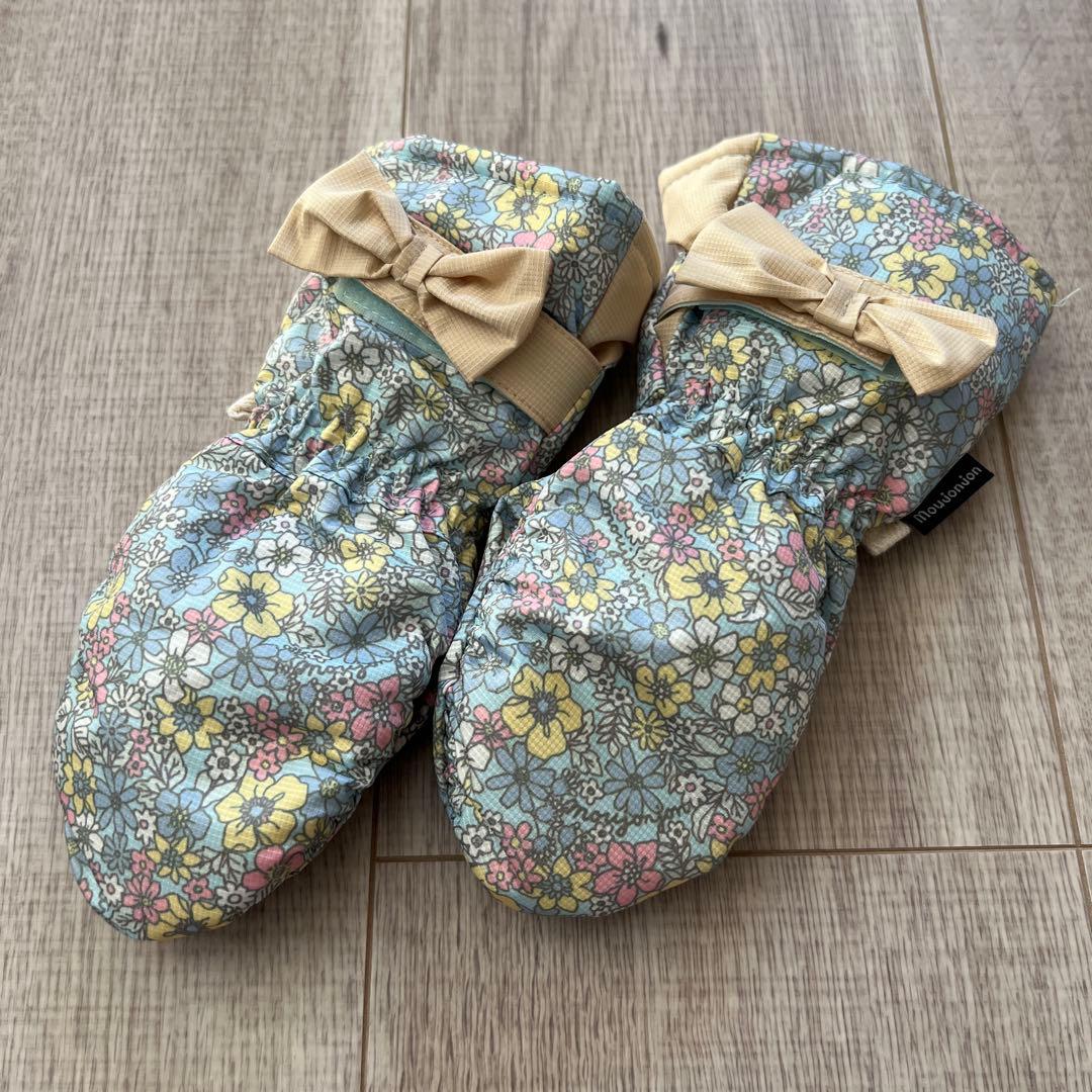 スキーウェア 超美品‼️ 子ども用 防水花柄スキーウェア トータルセット 花