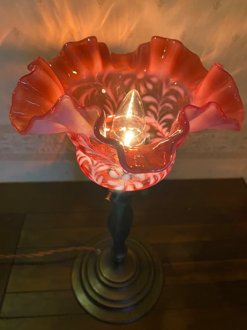 OLD FENTON レアクランベリー オパールセント ガラスシェード - メルカリ