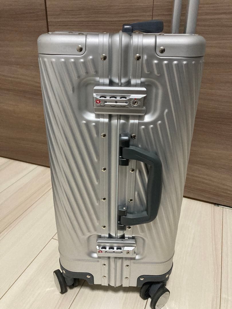 エース トーキョーレーベル スーツケース S アルゴナム32L アルミニウム