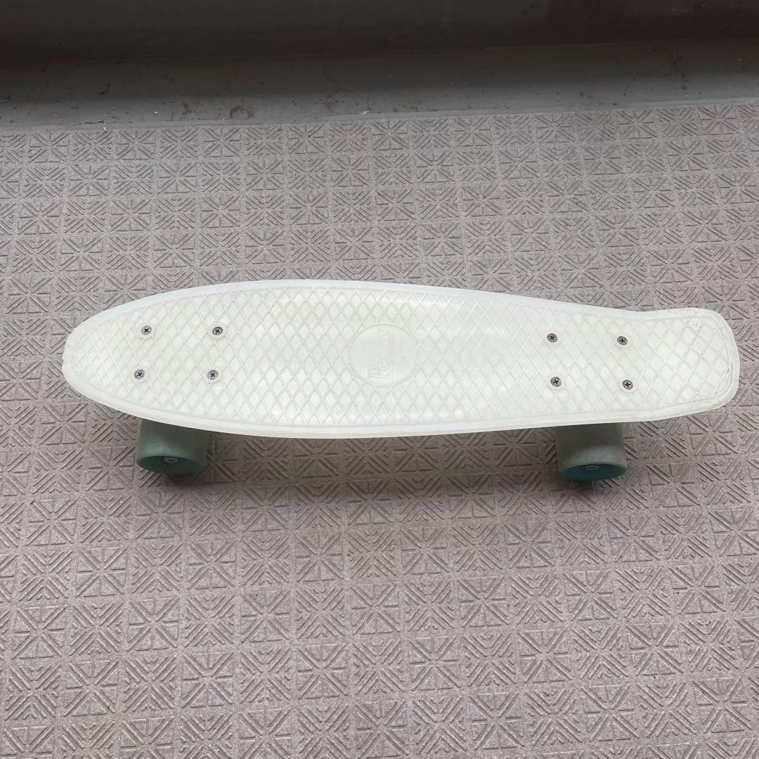 希少・蓄光】Penny スケートボード 白（Glow in the Dark）