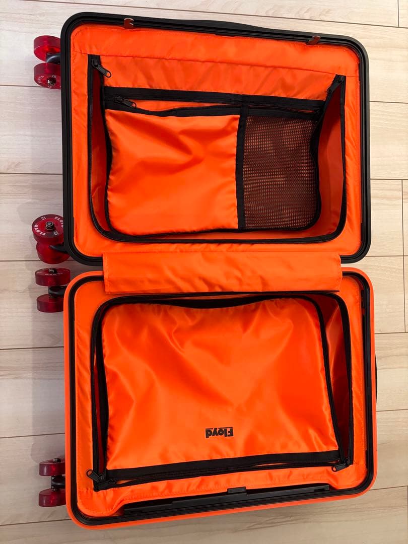 FLOYD CABIN スーツケース　交換用車輪付き　フロイドキャビン