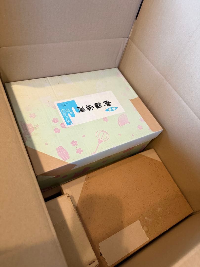 七段雛飾り（木目込人形）