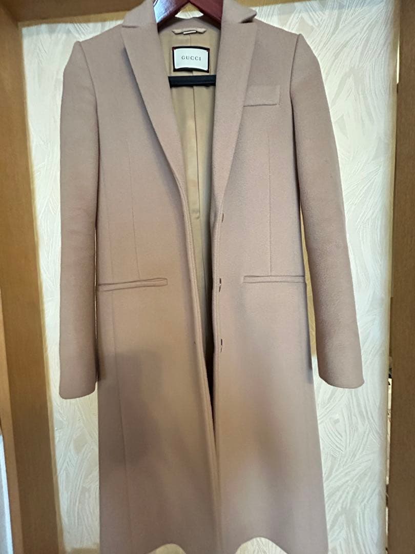 なつ様専用」GUCCI ベージュ チェスターコート 36 - メルカリ
